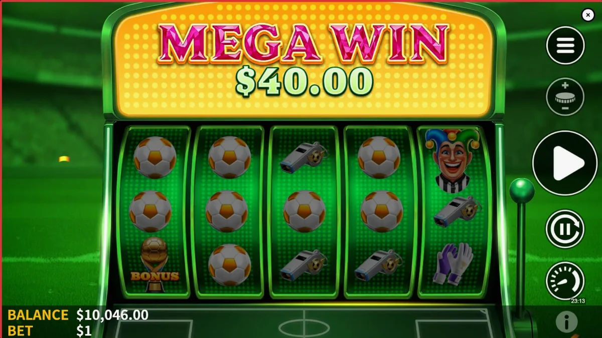Interface do jogo Soccer Joker com símbolos de futebol e o Joker árbitro